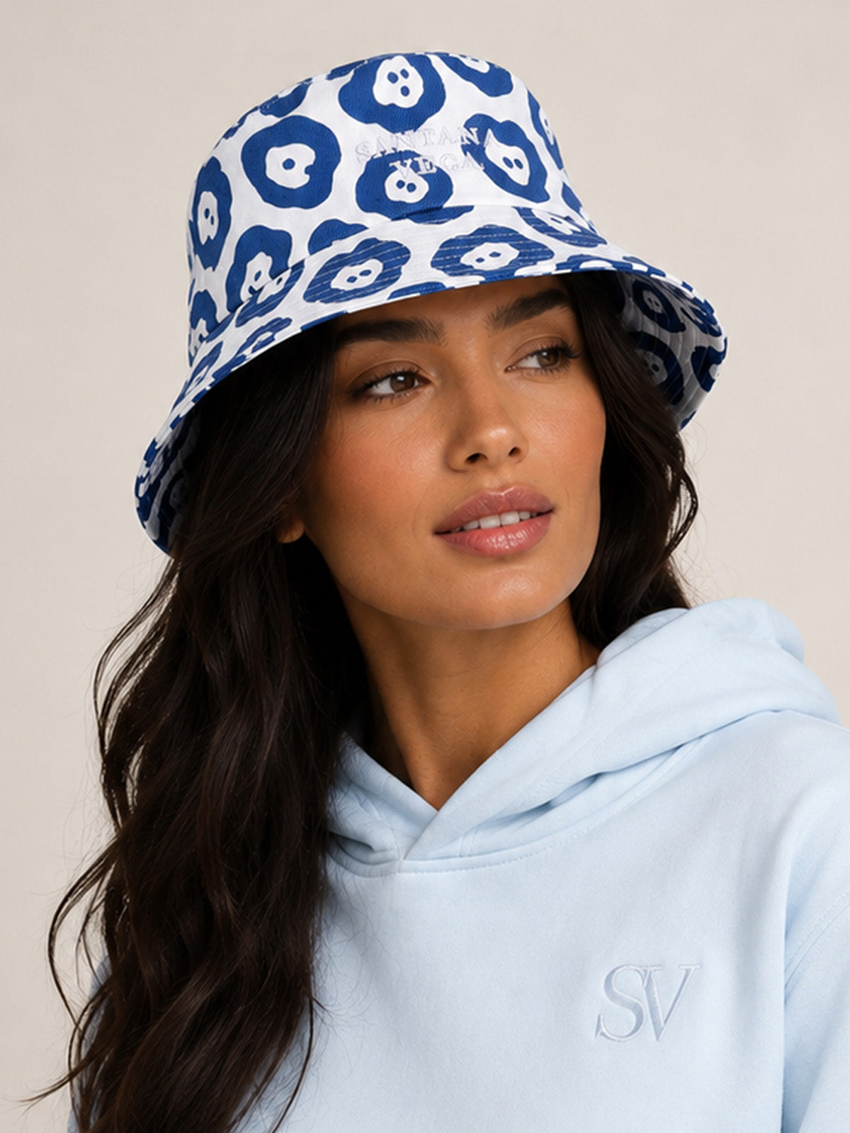 Passform des Jaguar Bucket Hats von Santana Vega