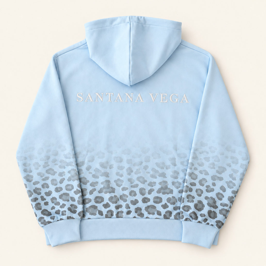 Hellblauer Hoodie mit Leopardenmuster von Santana Vega, Rückansicht