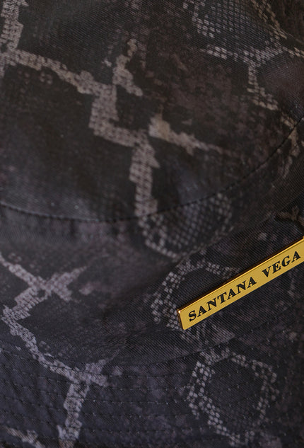 Hochwertiger Metall-Patch von Santana Vega